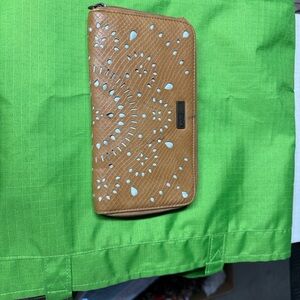 Roxy Tan and White Card Holder